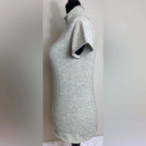 Ralph Lauren Cashmere Short Sleeve Sweater - Picture 3 of 6